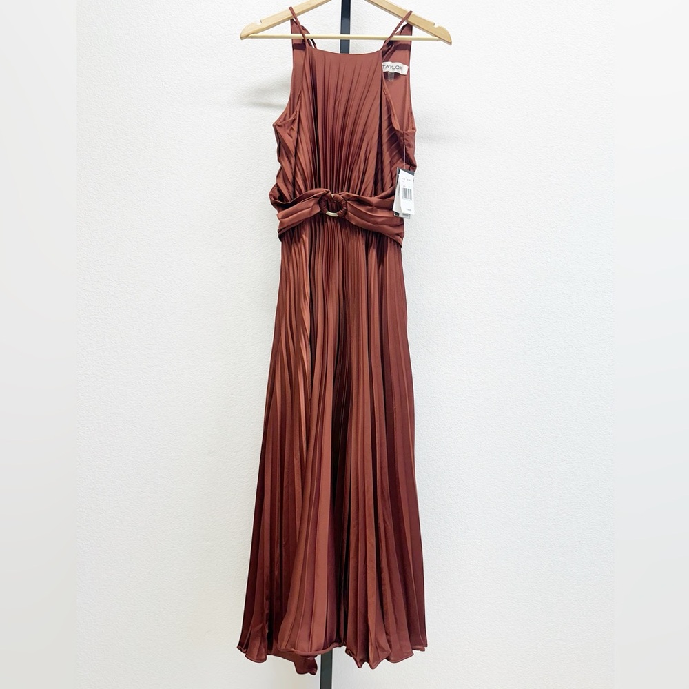 TAYLOR  Womens Halter Belted Pleated Satin Midi Dress Spice Brown 8